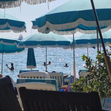 Splendide 3 Pieces Vue Apartment